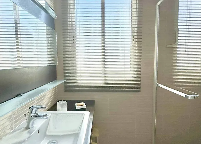 Superbe T2 Avec Vue, Clim, Parking Prive Au Barcares - Fr-1-529-20 *