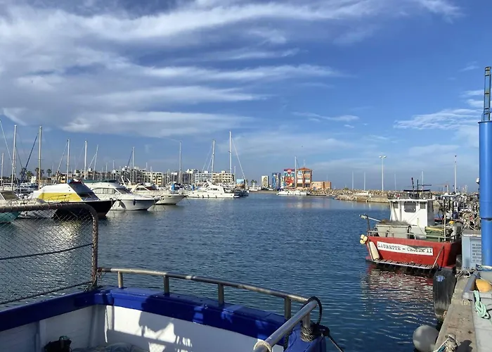 Superbe T2 Avec Vue, Clim, Parking Prive Au Barcares - Fr-1-529-20 Le Barcarès